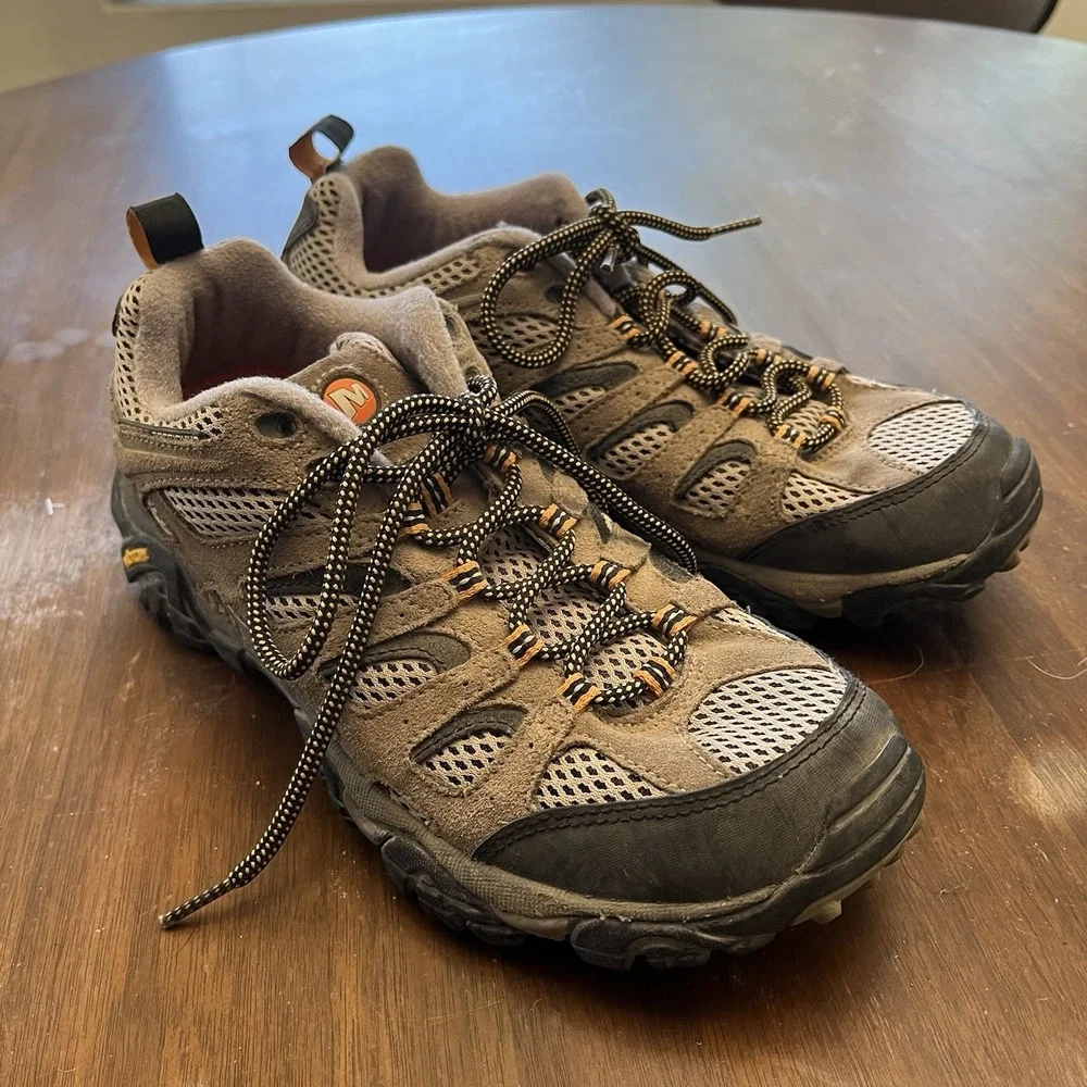 Merrell Moab Ventilator Hiking Shoes Mens 8 Walnut Brown Suede Mesh J86595